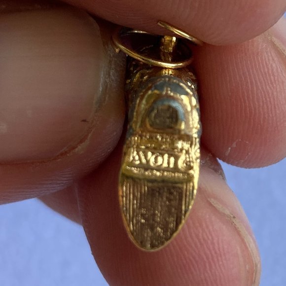 Vintage Avon Charm 4 Bracelet Old Fashioned BOOT Women's Jewelry Gold Blue Stone - Picture 5 of 5